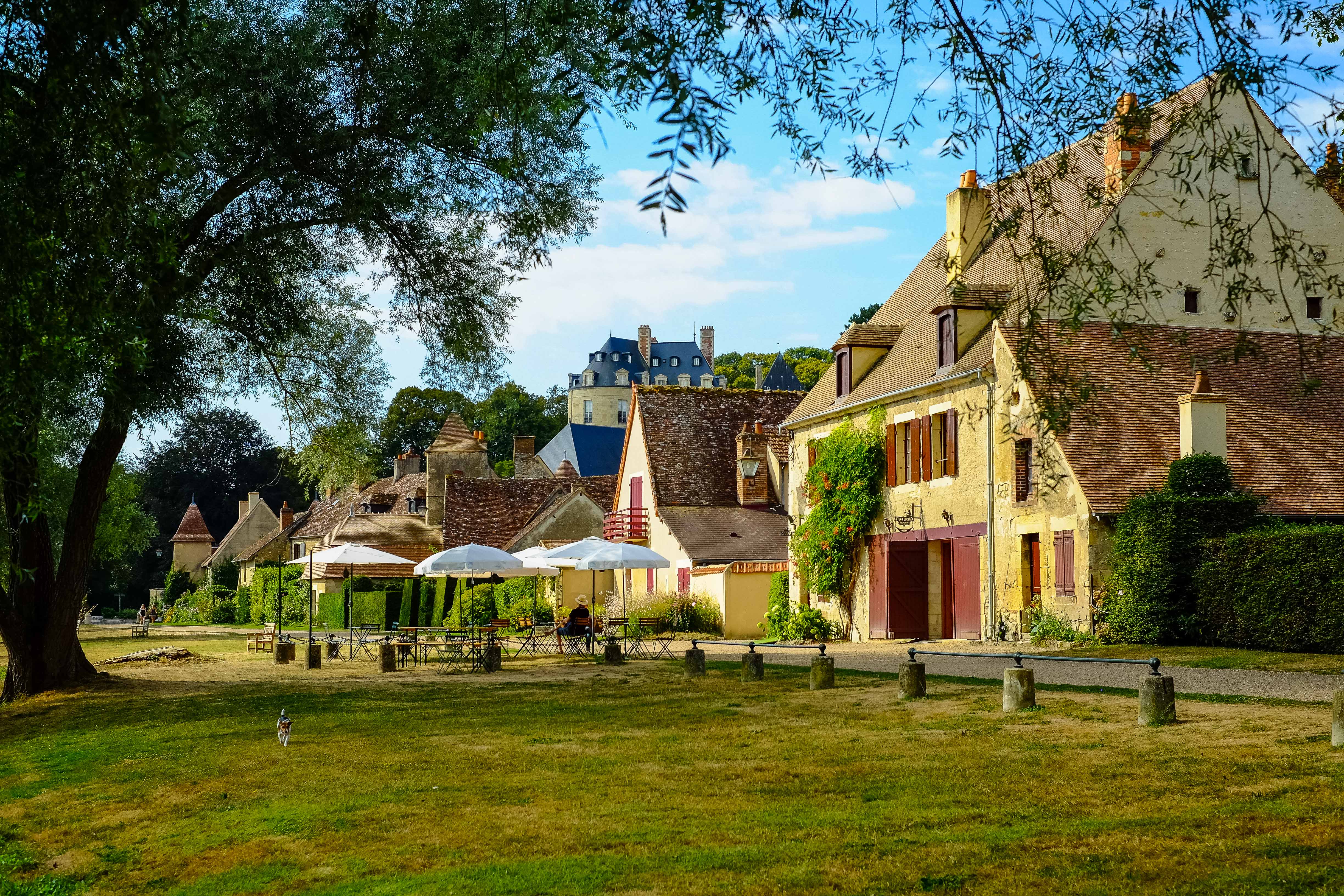 Apremont-sur-Allier is definitely one of the "Plus Beaux Villages de France"!  
