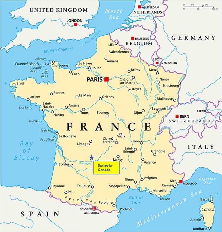Sarlat Sarlat-le-Canèda Dordogne Perigord France Market