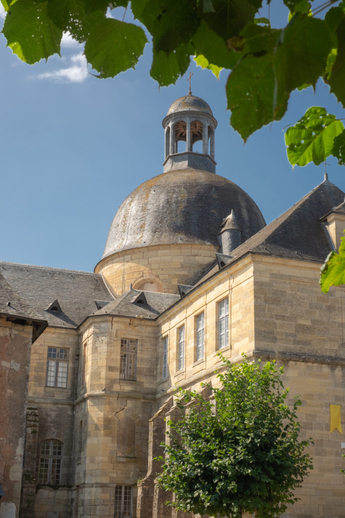 Hautefort Dordogne France Medicine History Medieval Hôtel-Dieu Dentist Plague Chateau Castle