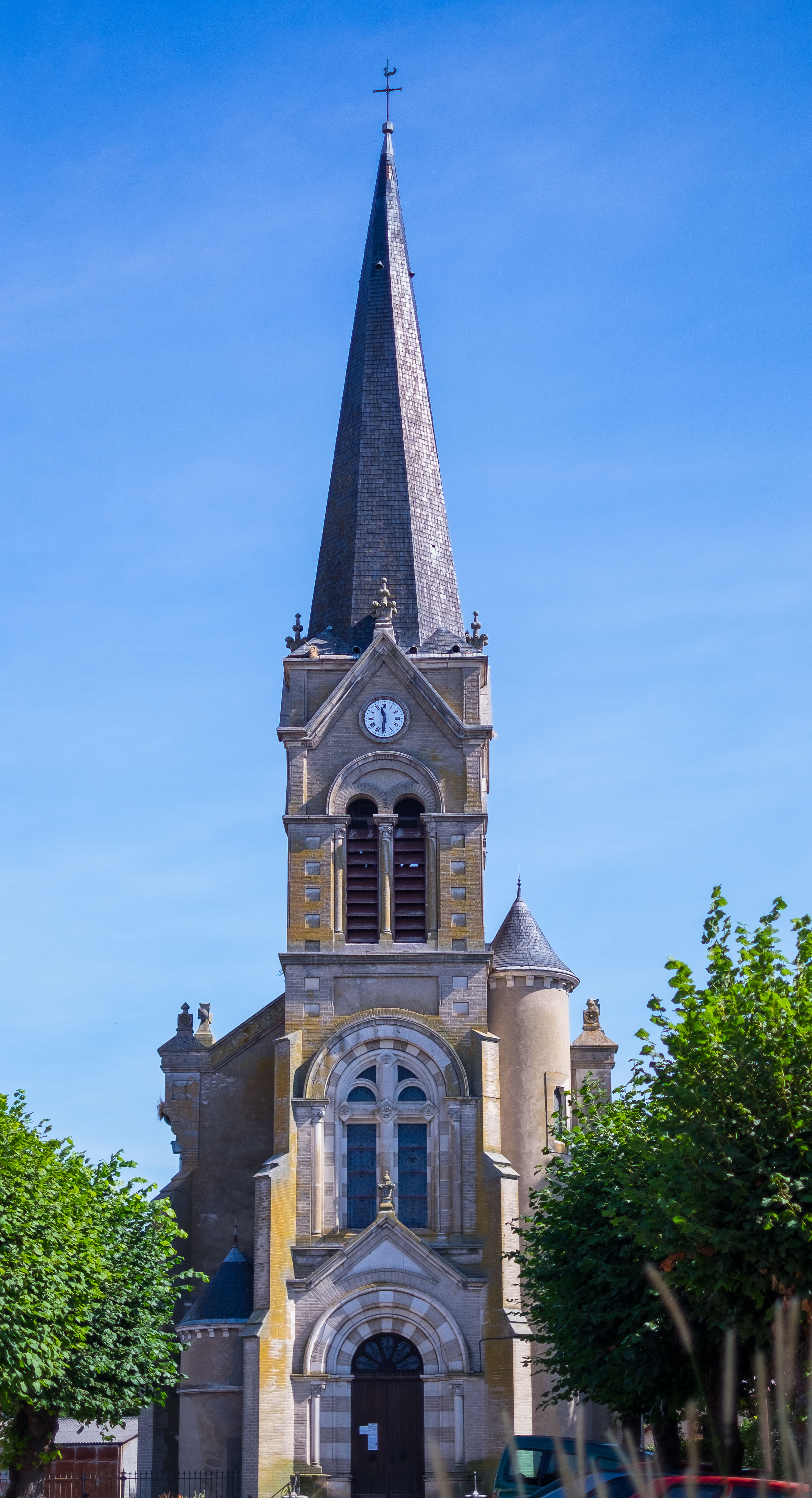 The "real" Villeneuve d'Allier