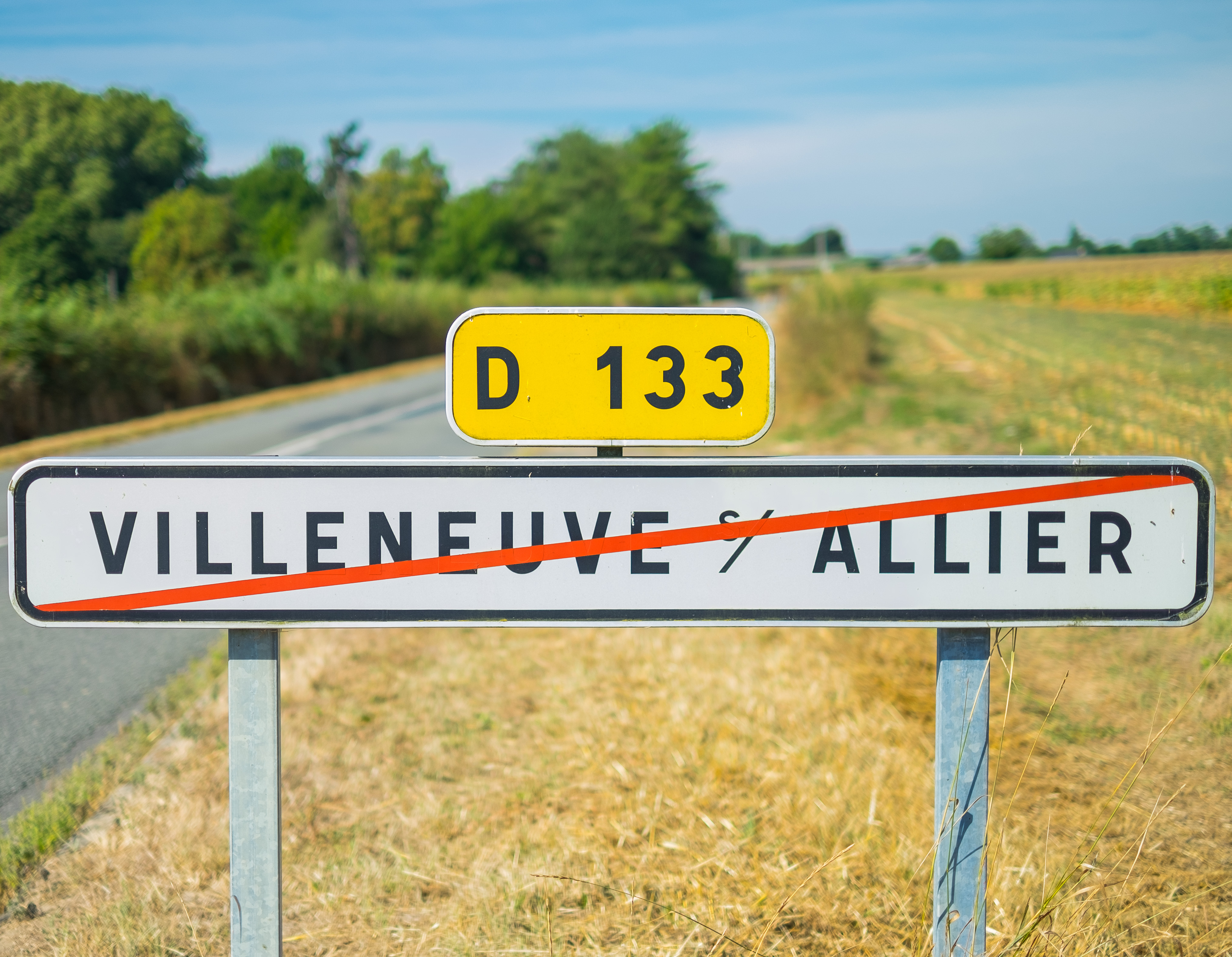 SEARCHING VILLENEUVE - 003