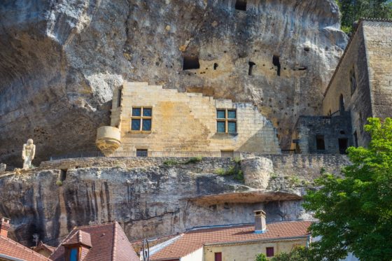 Eyzies Dordogne Perigord France Cro-Magnon Prehistoric cave Font de Gaume Combarelles