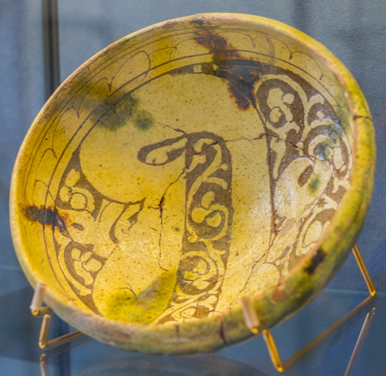 See the whole history of Limoges porcelain in the Deep Heart of France