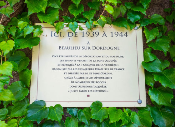 Beaulieu-sur-Dordogne Beaulieu Dordogne France Travel Medieval History Corrèze