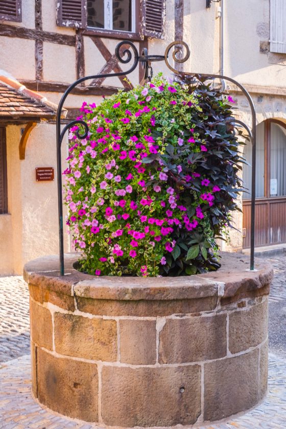 Beaulieu-sur-Dordogne Beaulieu Dordogne France Travel Medieval History Corrèze