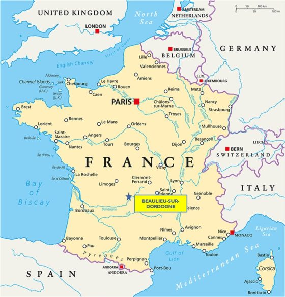 Beaulieu-sur-Dordogne Beaulieu Dordogne France Travel Medieval History Corrèze